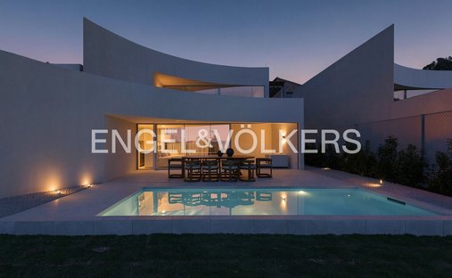 Haus in Urbanització Els Monestirs, Land Valencia, Spanien 1