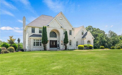 House in Cumberland, Rhode Island, United States 1