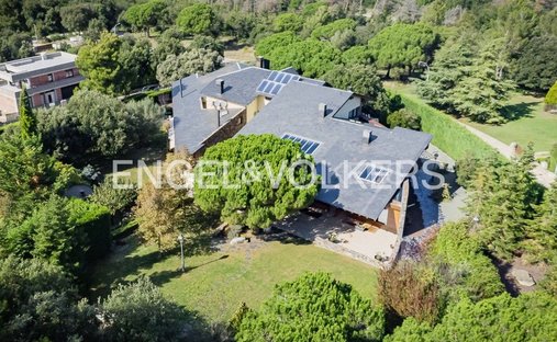 Villa in Seva, Catalonia, Spain 1