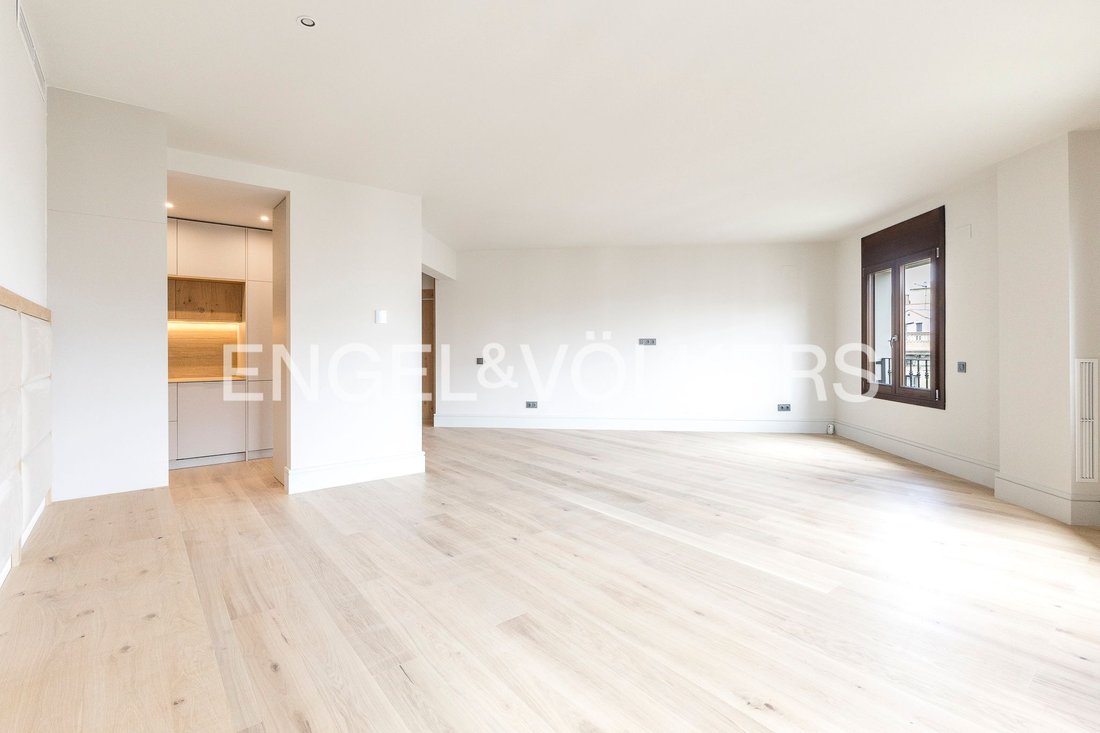 Appartement à Eixample, Barcelone, Espagne 5 - 17136040