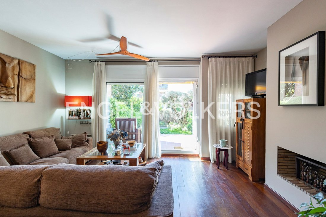 House in Sant Feliu de Llobregat, Catalonia, Spain 3 - 17708591