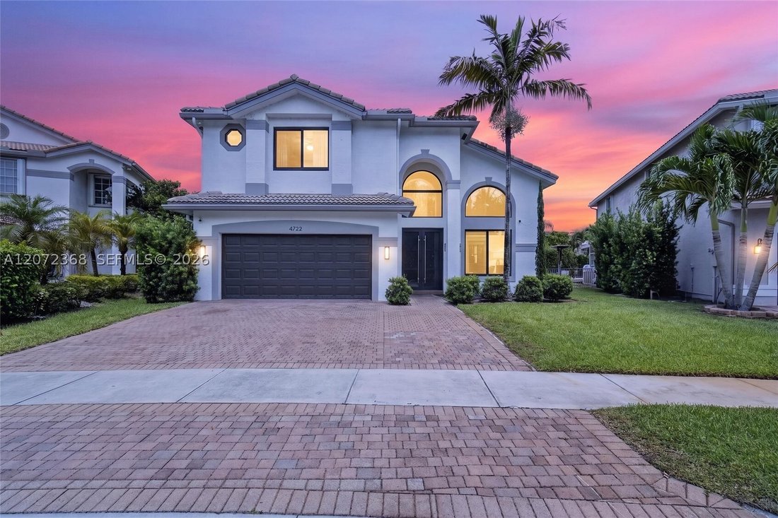 House in Miramar, Florida, United States 1 - 18690680