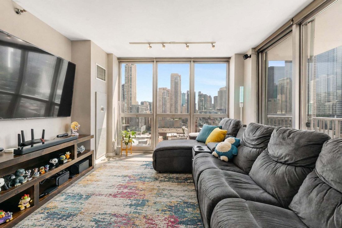 Condo in Chicago, Illinois, United States 2 - 18687789
