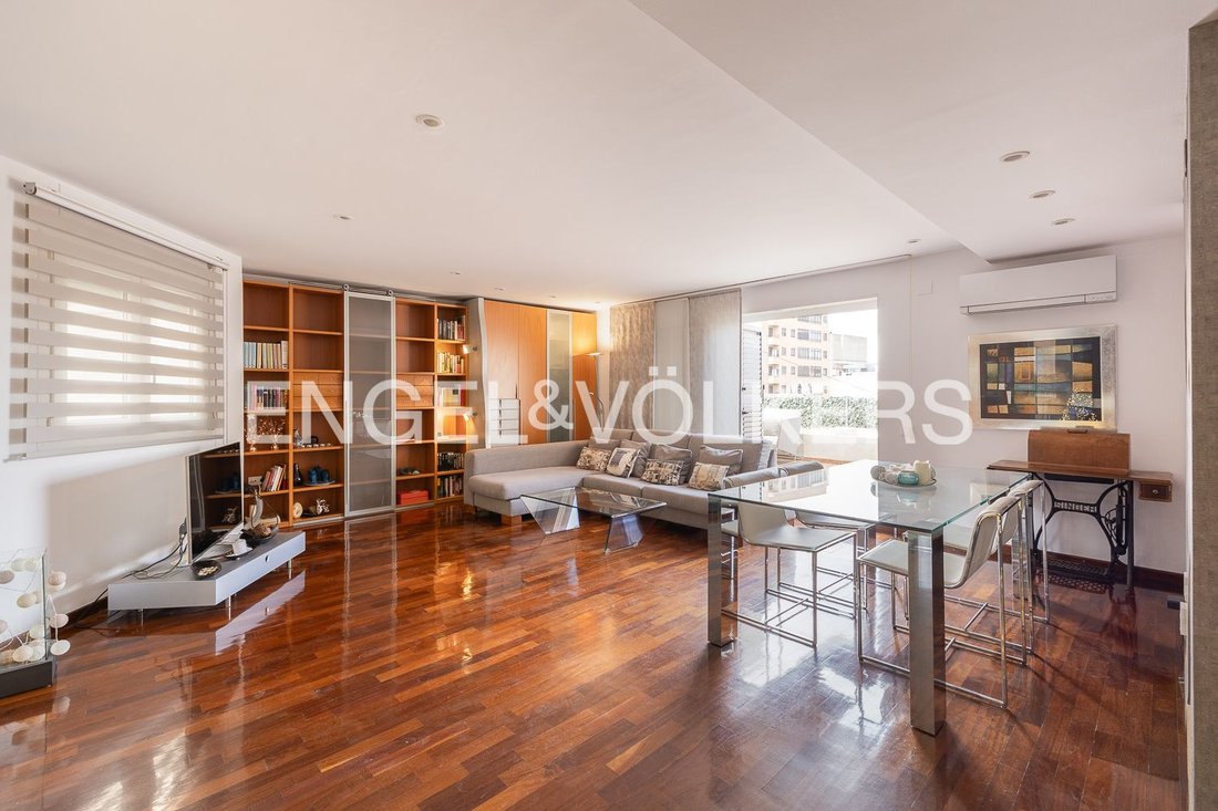 Penthouse in Mislata, Valencian Community, Spain 1 - 18613679