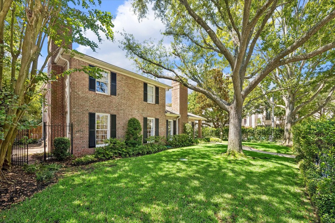 House in Houston, Texas, United States 3 - 18687981