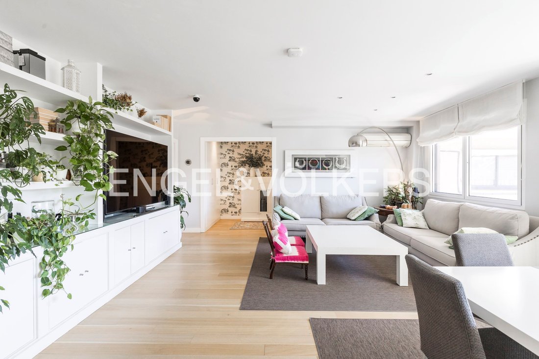 Apartment in Pozuelo de Alarcon, Comunidad de Madrid, Spain 2 - 18536019