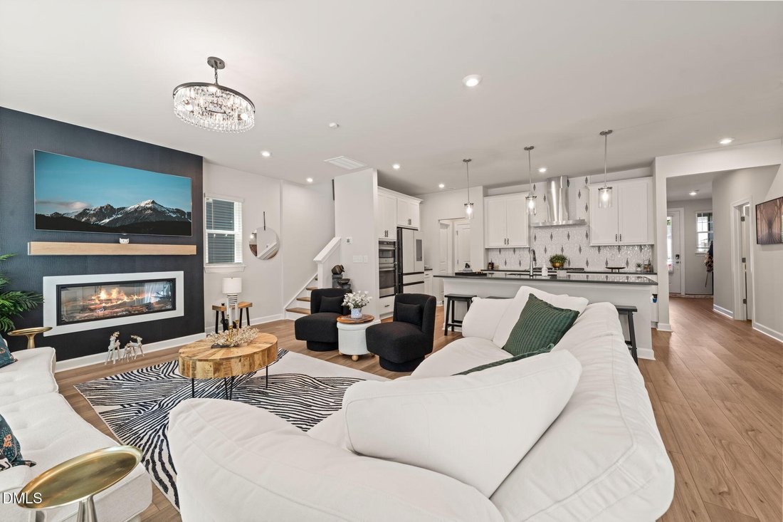 Townhouse in Raleigh, North Carolina, United States 2 - 18687368