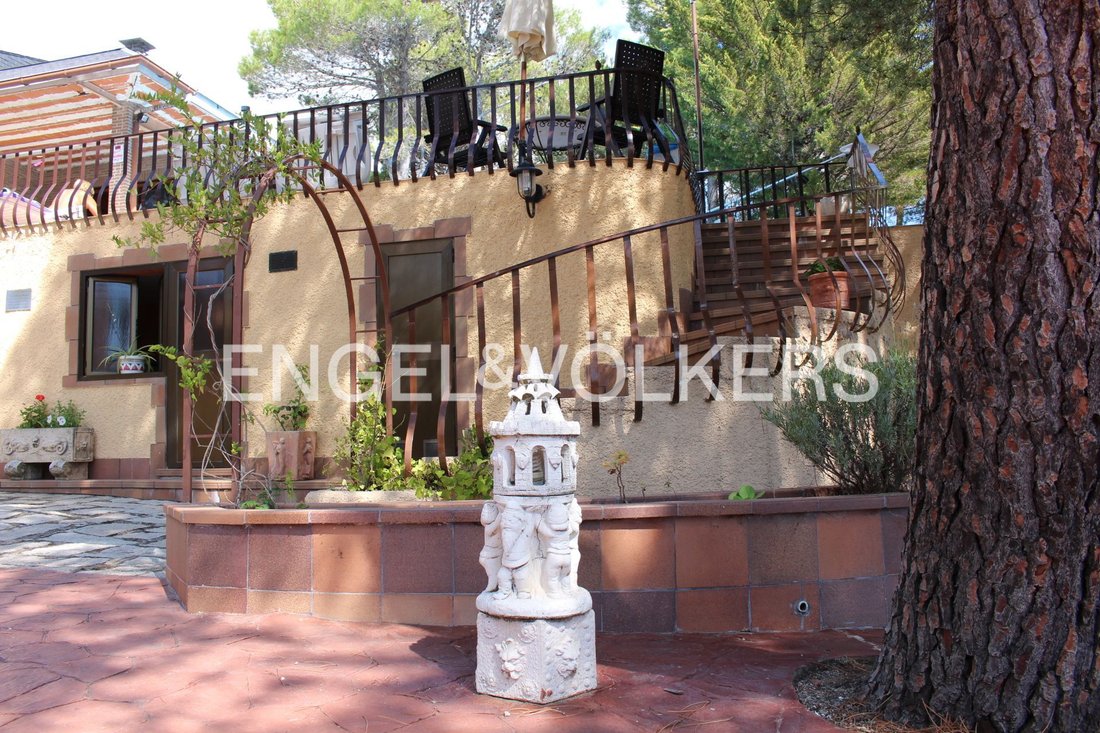 Haus in Cabanillas de la Sierra, Autonome Gemeinschaft Madrid, Spanien 3 - 17534746