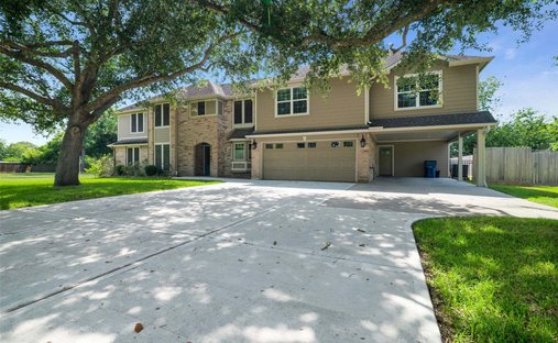 House in Friendswood, Texas, United States 1