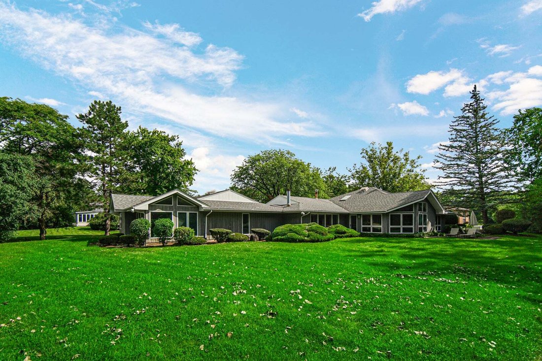 House in Olympia Fields, Illinois, United States 2 - 18690453