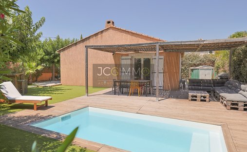 House in Pierrefeu-du-Var, Provence-Alpes-Côte d'Azur, France 1