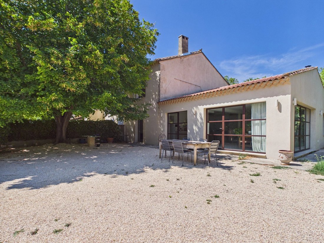 House in Paradou, Provence-Alpes-Côte d'Azur, France 2 - 18688395