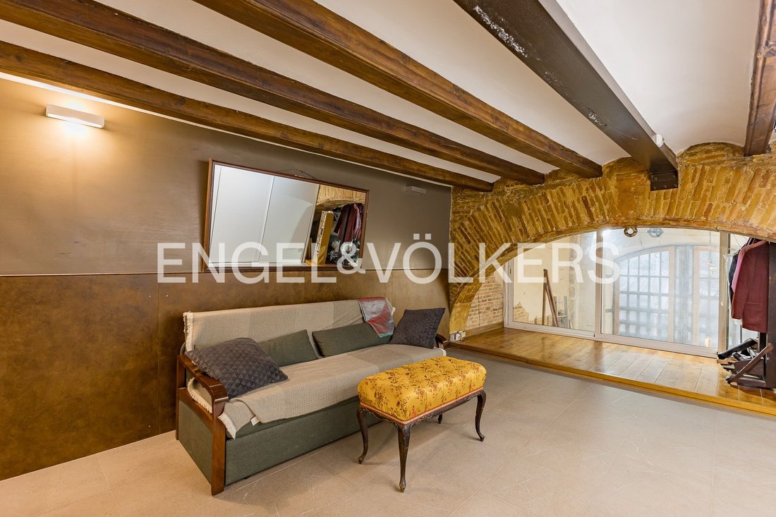 Apartment in Ciutat Vella, Barcelona, Spain 3 - 17649870