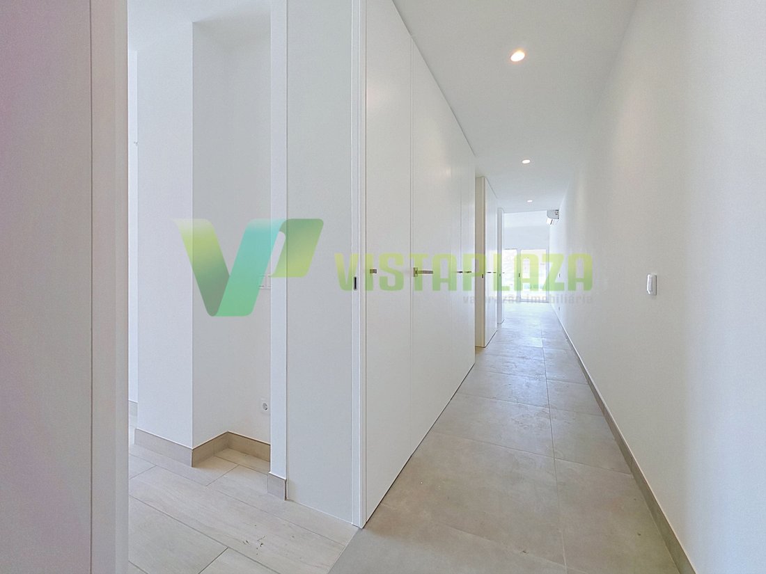 Apartment in Portimao, Algarve, Portugal 5 - 18691275