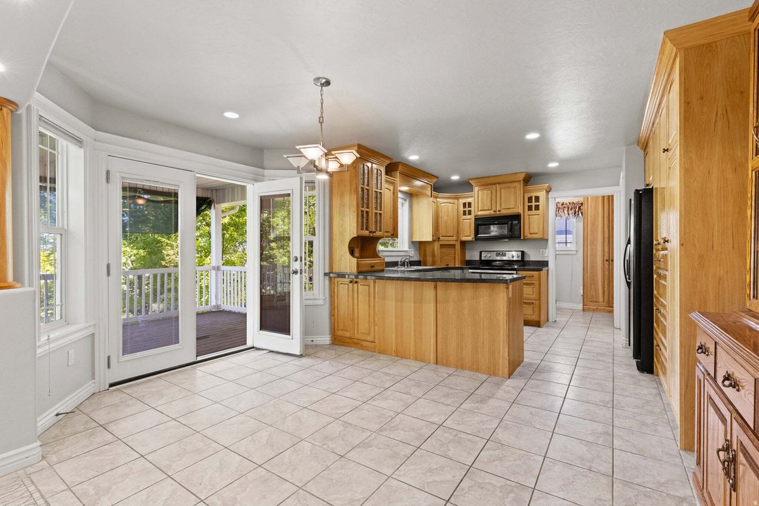 House in Logan, Utah, United States 4 - 18689914