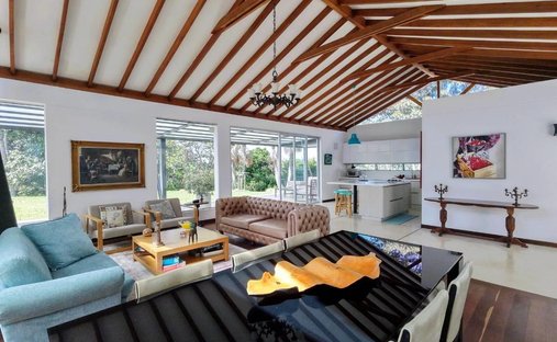 Condo in Carmen de Viboral, Colombia 1