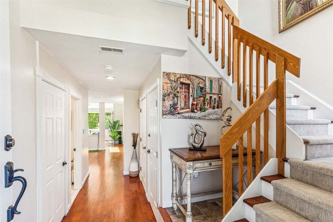 Condo in North Providence, Rhode Island, United States 4 - 18689390