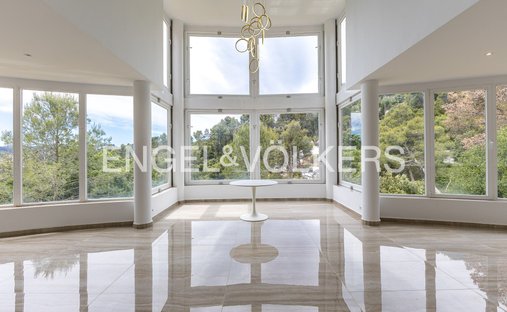 Maison à Corbera de Llobregat, Catalogne, Espagne 1