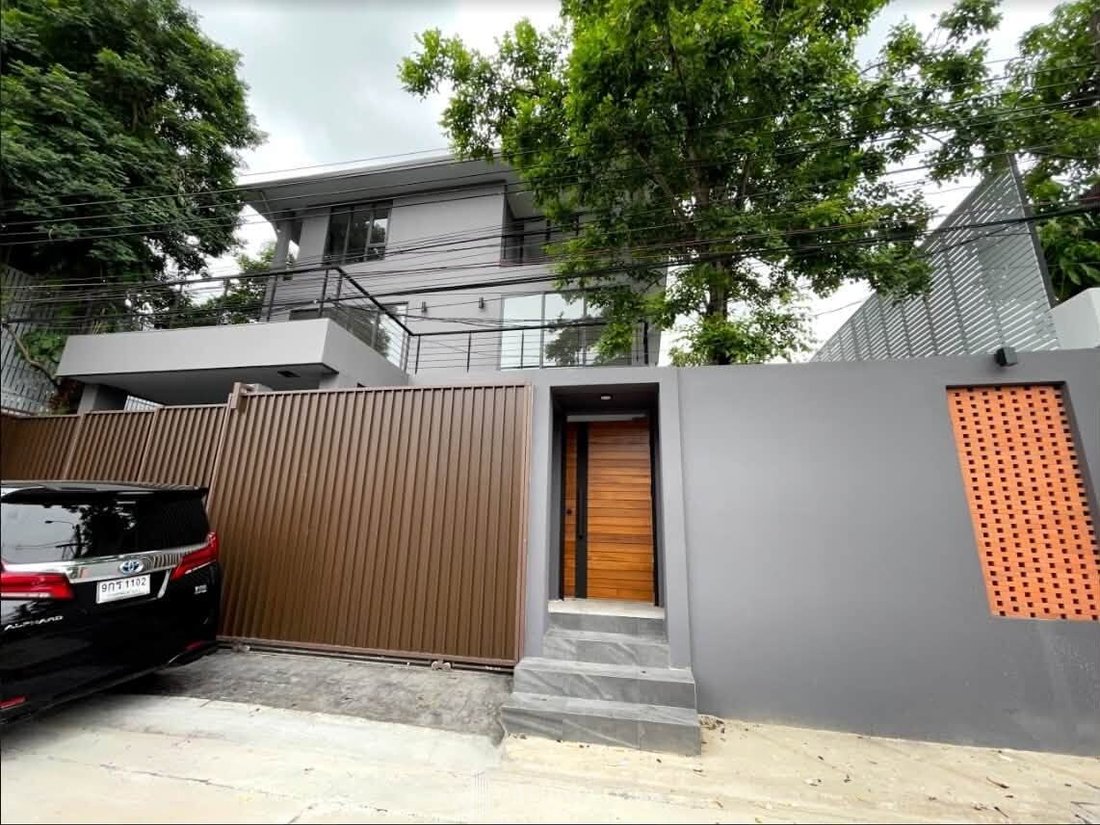House in Bangkok, Bangkok, Thailand 1 - 18686526