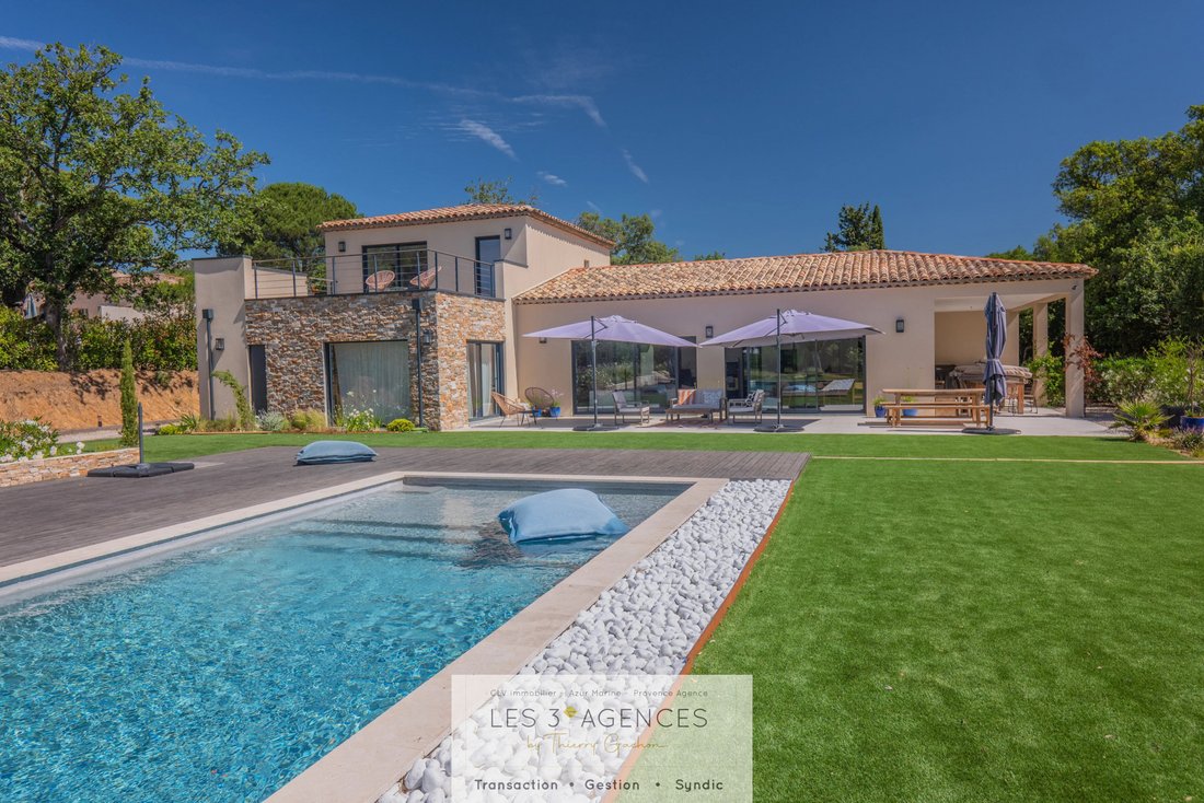 House in Grimaud, Provence-Alpes-Côte d'Azur, France 1 - 18687493