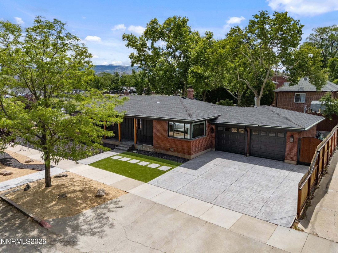 House in Reno, Nevada, United States 3 - 18689602
