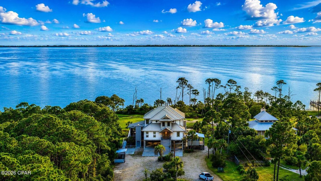 House in Port St. Joe, Florida, United States 5 - 18689198