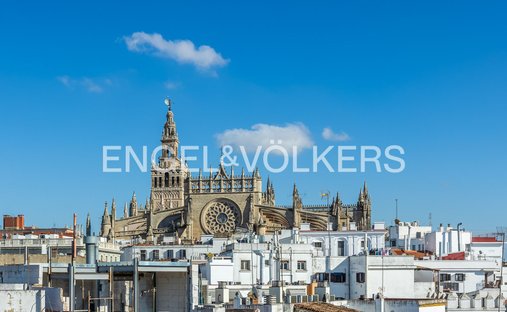 House in Casco Antiguo, Seville, Spain 1