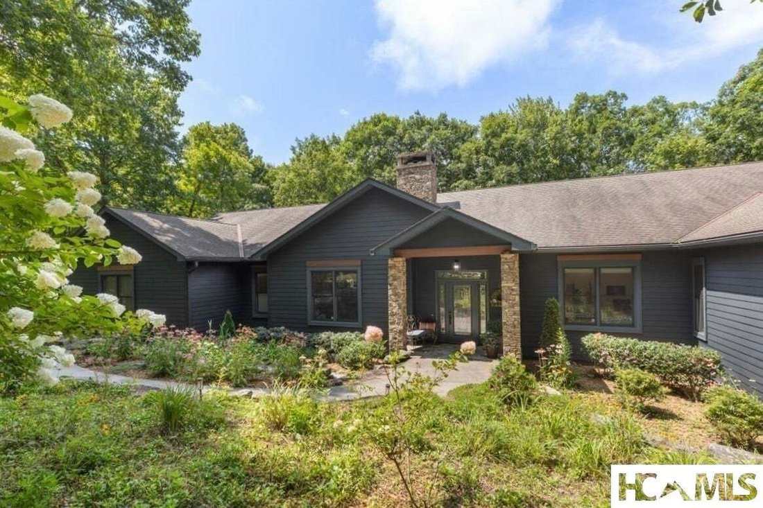 House in Highlands, North Carolina, United States 1 - 18687017
