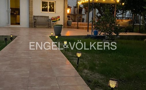 House in Paterna, Valencian Community, Spain 1