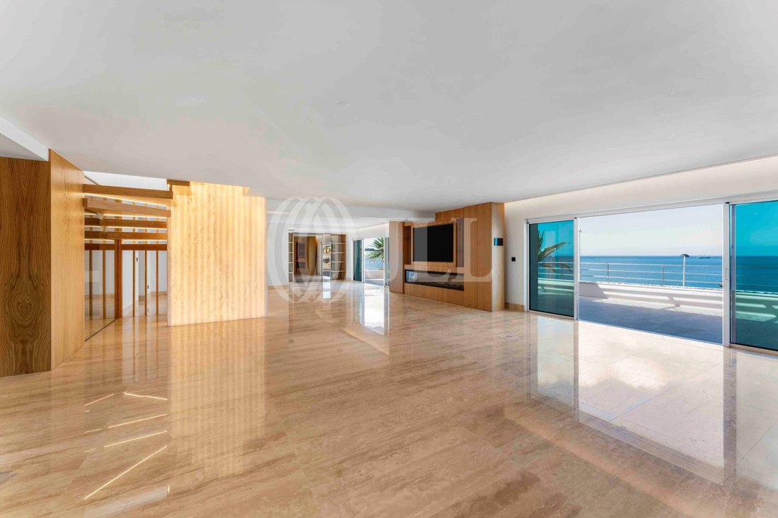 Apartment in Carcavelos e Parede, Lisbon, Portugal 2 - 18691269
