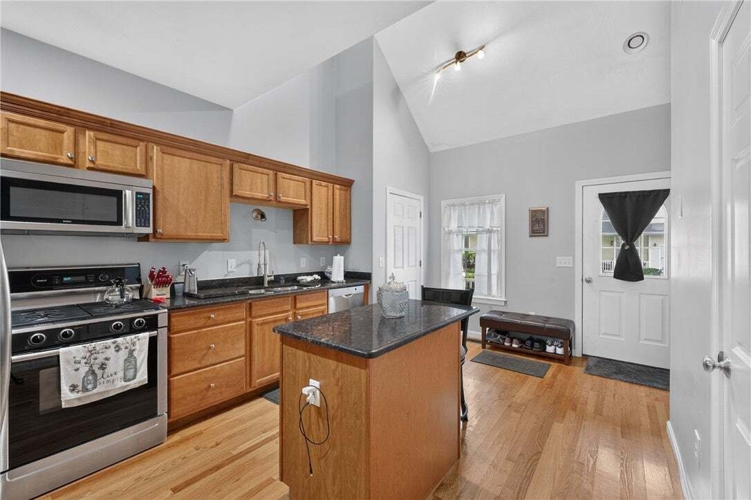 Condominio a North Smithfield, Rhode Island, Stati Uniti 3 - 18689388