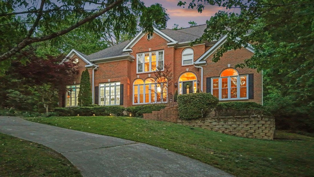House in Signal Mountain, Tennessee, United States 4 - 18690566