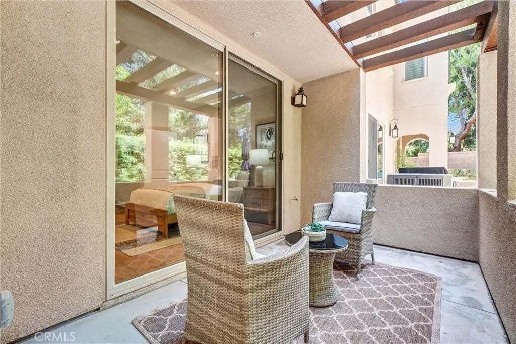 Condo in Irvine, California, United States 3 - 18690530