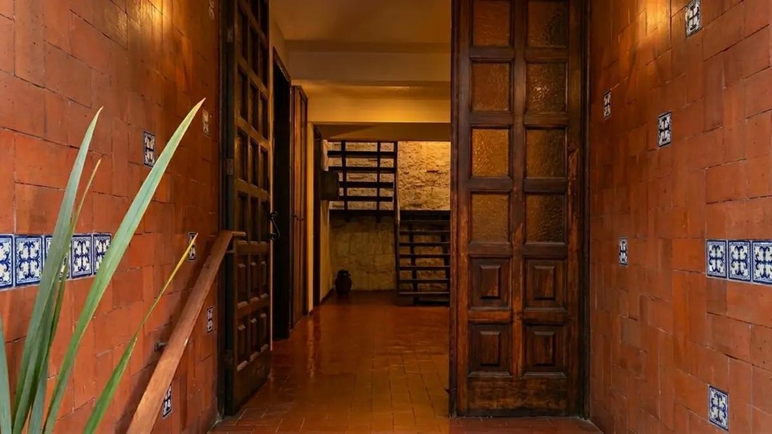 House in Santa Catarina Yecahuitzotl, Mexico City, Mexico 2 - 18689129