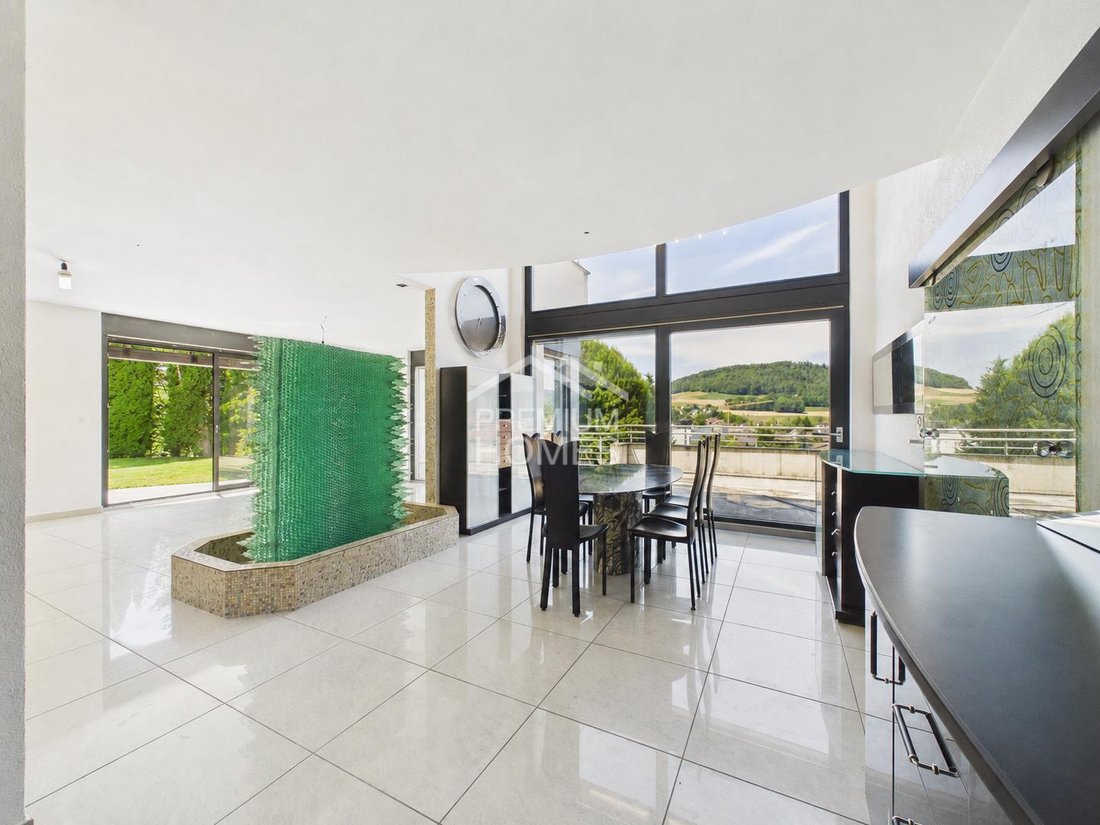 Villa in Courrendlin, Jura, Switzerland 4 - 18689344