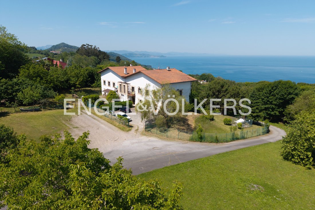 House in Mendebaldea, Donostia-San Sebastian, Spain 1 - 18042762