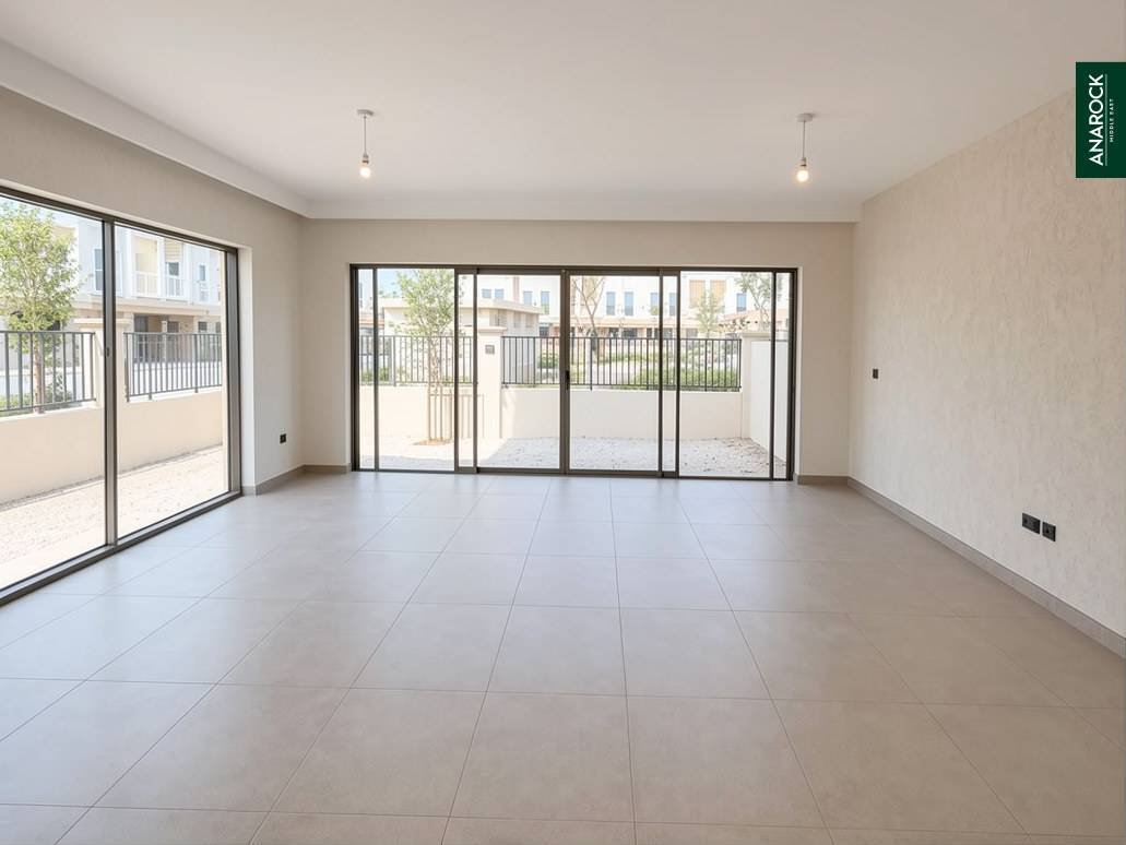 Villa in Al Hebiah 5, Al Hebiah, Dubai 2 - 18688073