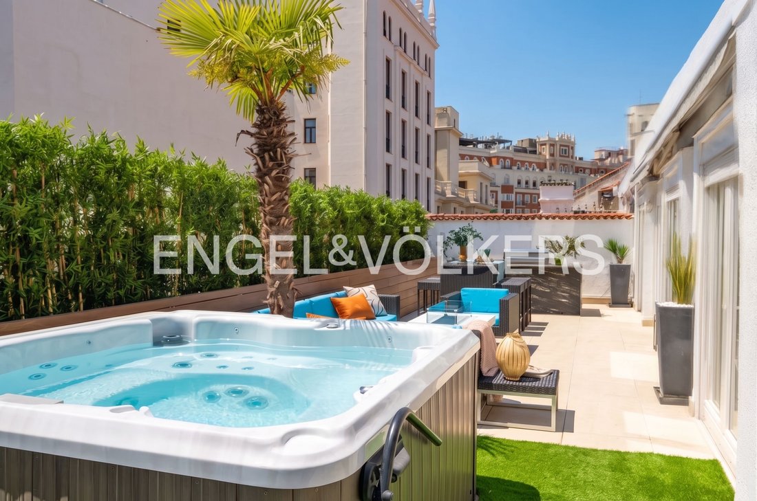 Penthouse in Centro, Madrid, Spain 1 - 17698373
