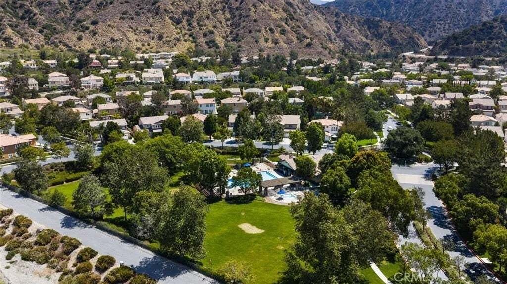 Casa a Azusa, California, Stati Uniti 4 - 18690572