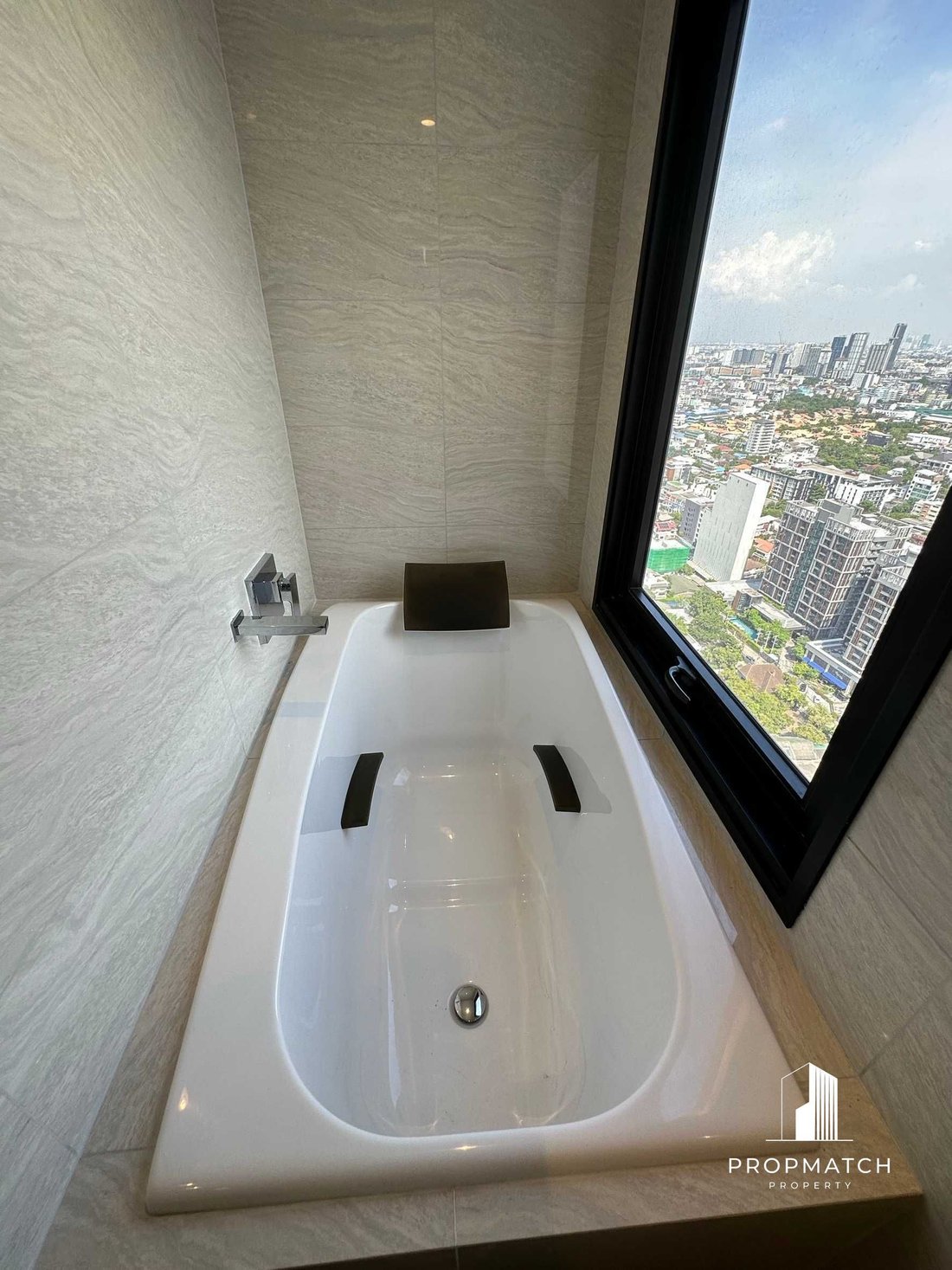 Condo in Bangkok, Bangkok, Thailand 5 - 18686646