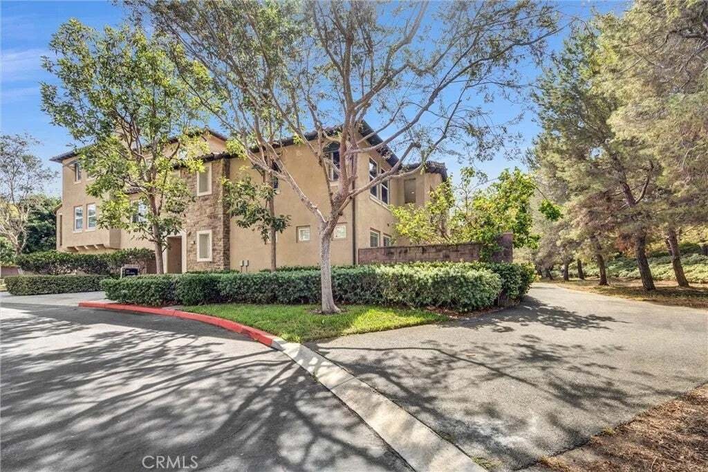 Condo in Irvine, California, United States 3 - 18690521