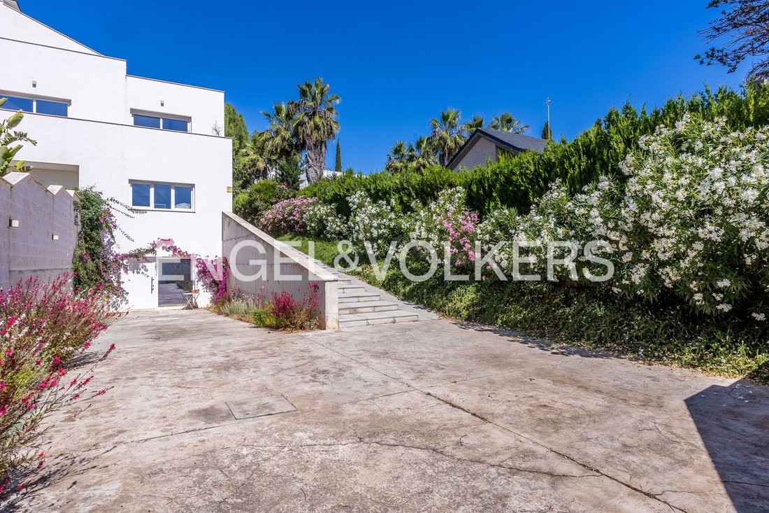 House in Tomares, Andalusia, Spain 4 - 18076563