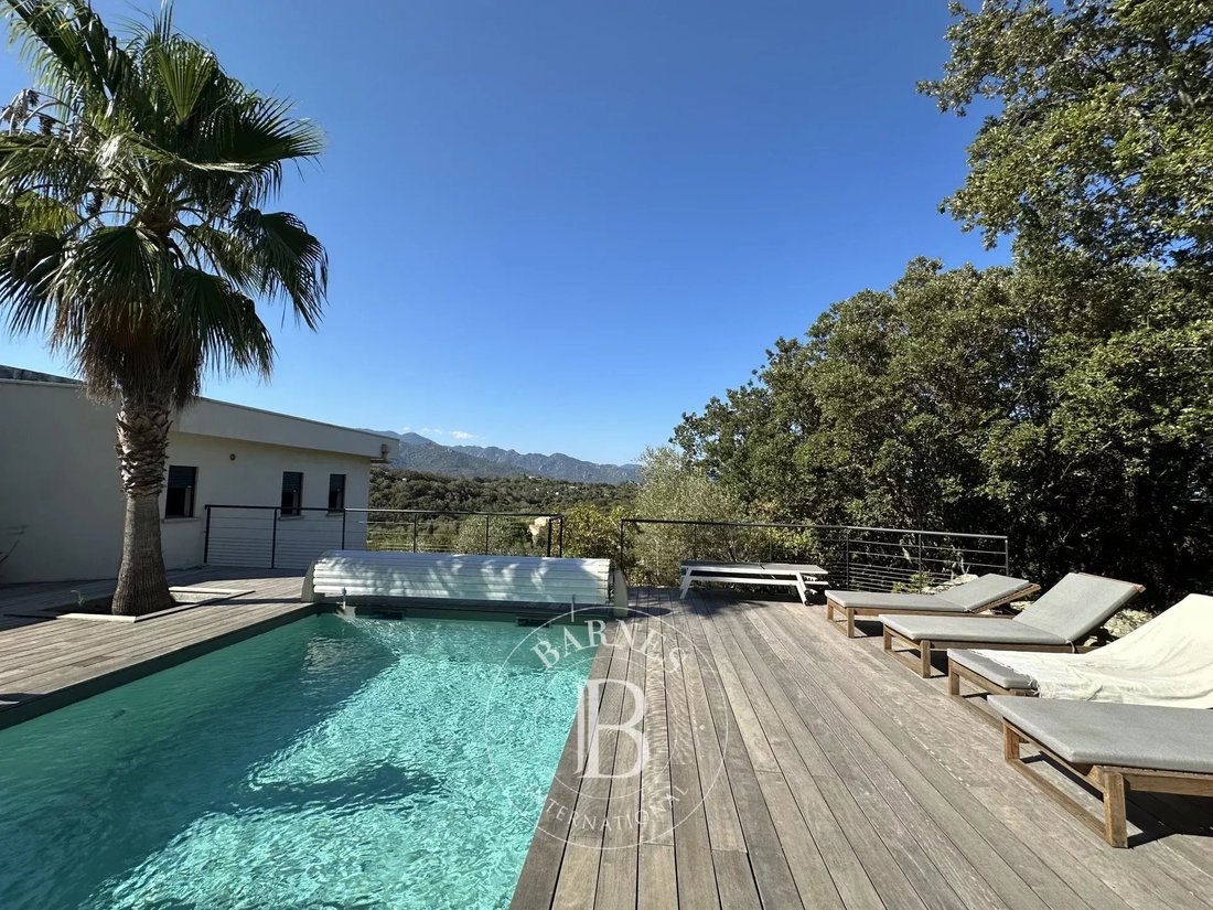 Villa in Porto-Vecchio, Corsica, France 2 - 18688251
