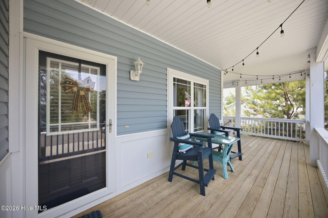 House in Oak Island, North Carolina, United States 3 - 18690872