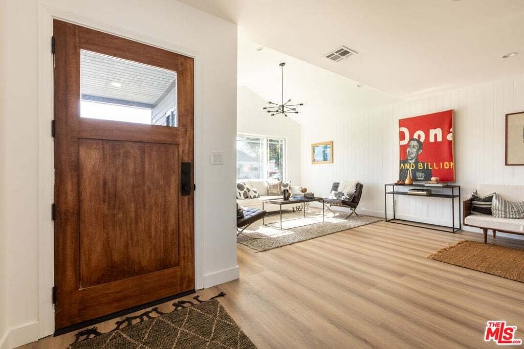 House in Los Angeles, California, United States 5 - 18689805