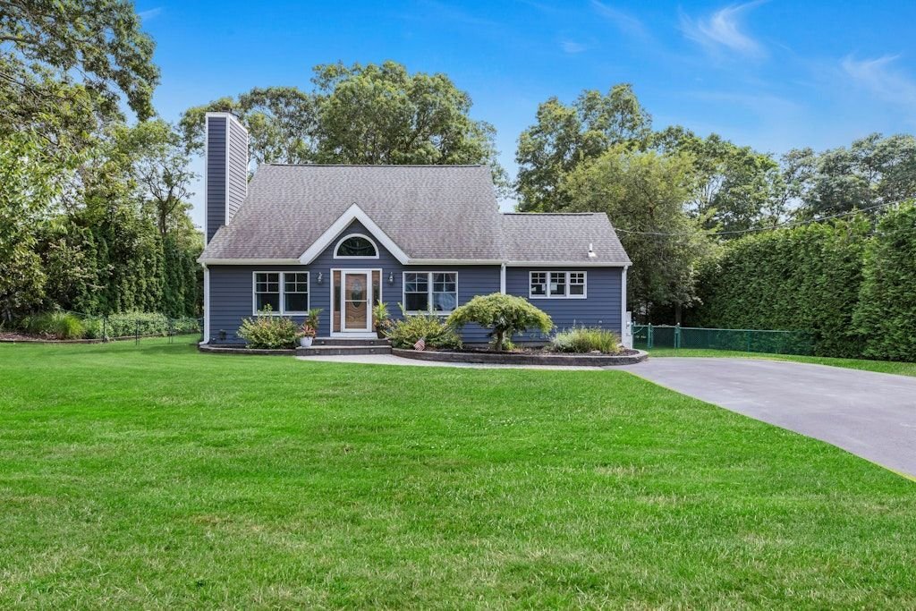 House in Hampton Bays, New York, United States 2 - 18691004