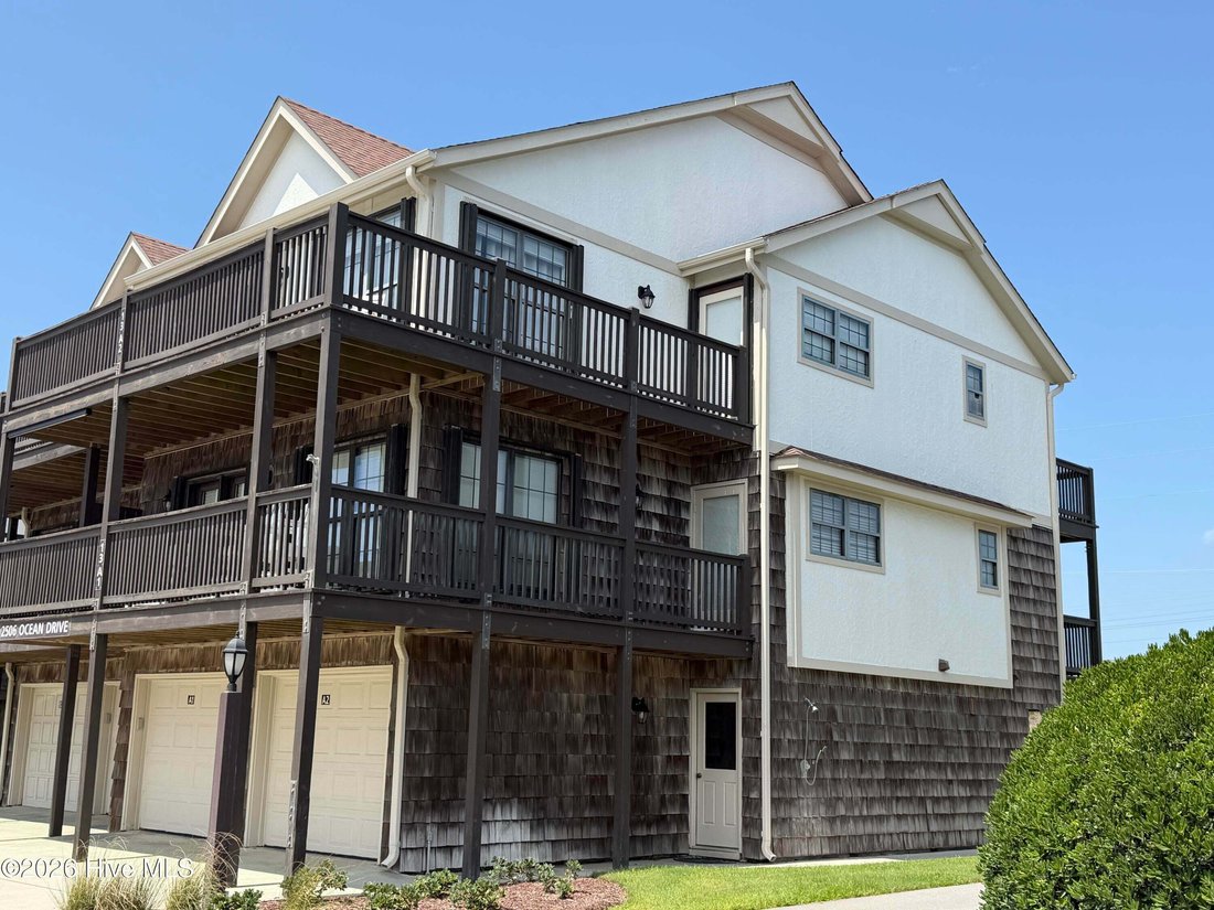 Condo in Emerald Isle, North Carolina, United States 5 - 18687809