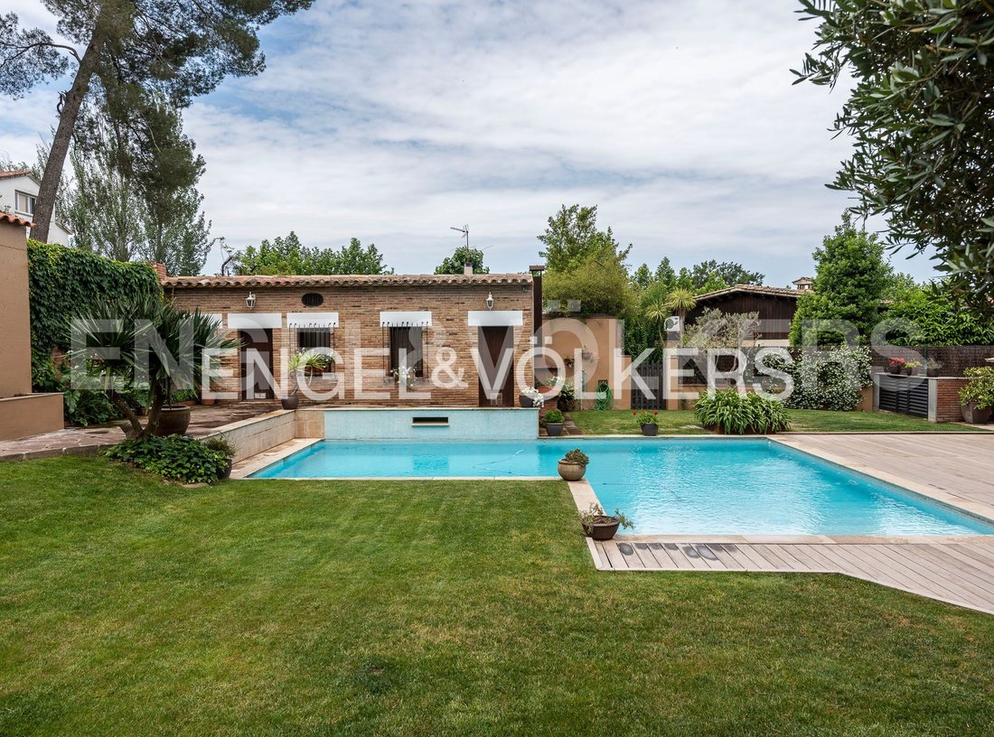 Maison à Sant Cugat del Vallès, Catalogne, Espagne 4 - 17952492