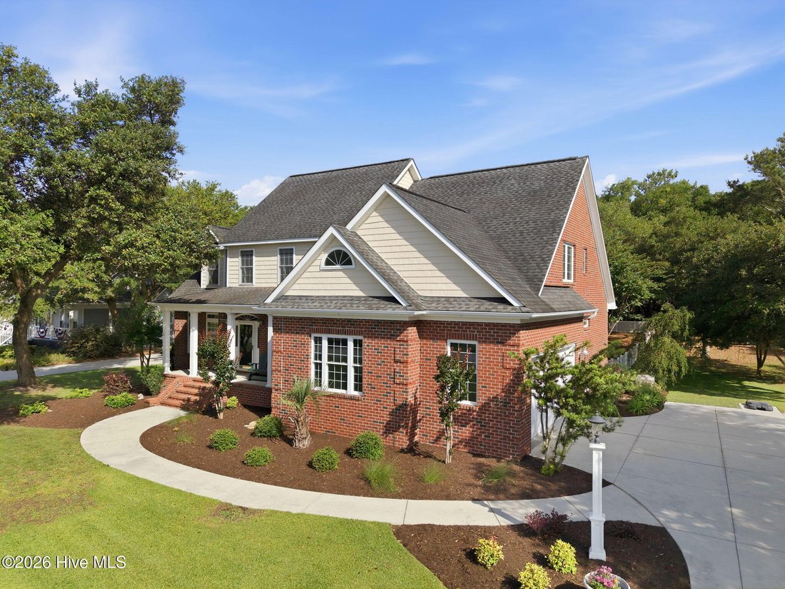 House in Cedar Point, North Carolina, United States 4 - 18688431