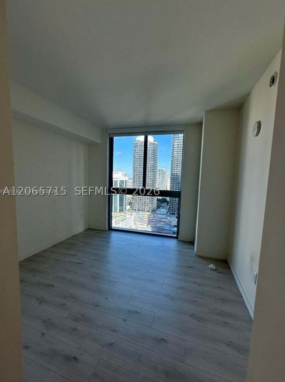 Condo in Miami, Florida, United States 5 - 18687296